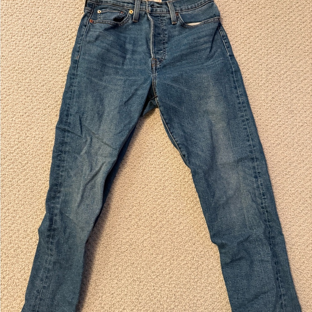 Women’s Levi Wedgie Straight Jean